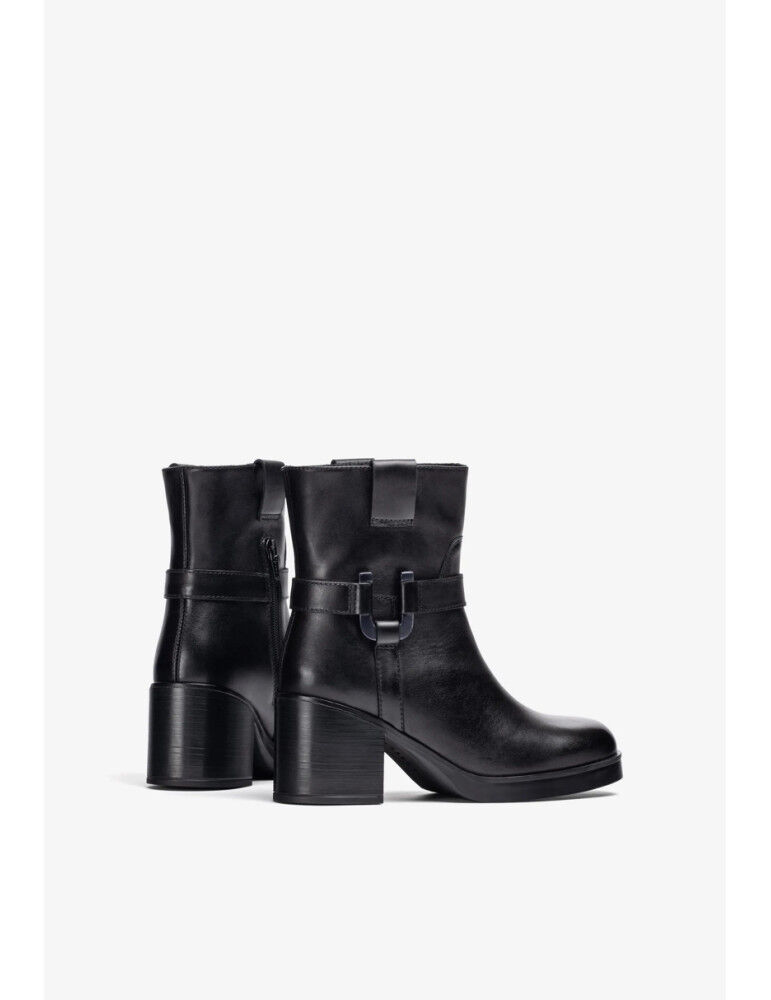 Bottines Avec Ornement Metallique thumbnail 3